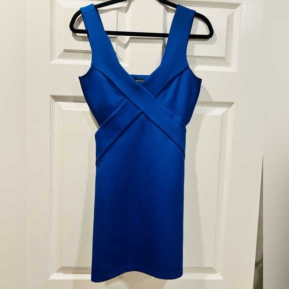 BLQ.MKT Dress. Gorgeous cobalt blue. M - Picture 1 of 5